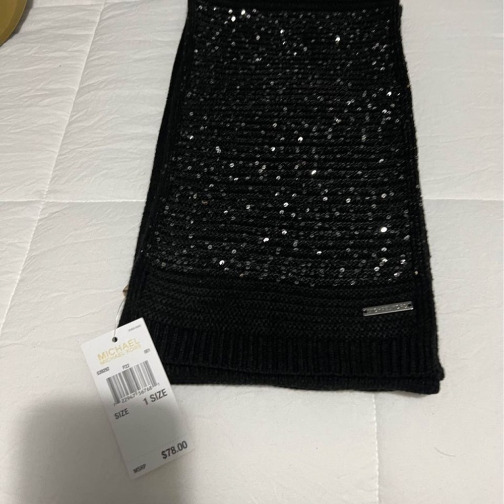 Michael Kors scarf new with tags